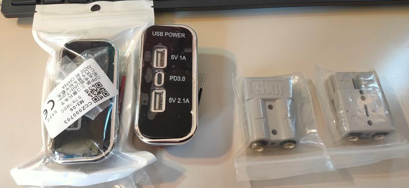 USB+アンダーソンコネクタ